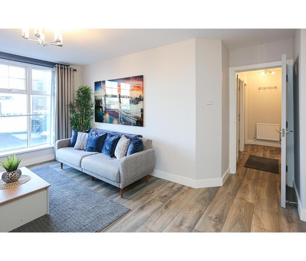 Central Belfast Apartments Alfred Street Buitenkant foto